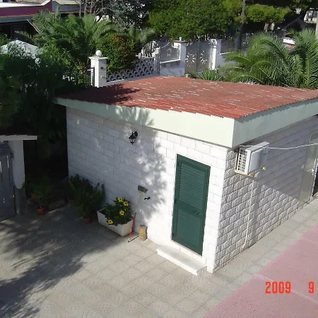Casa Mya Dependance *